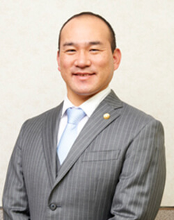 代表弁護士 黒田 充宏